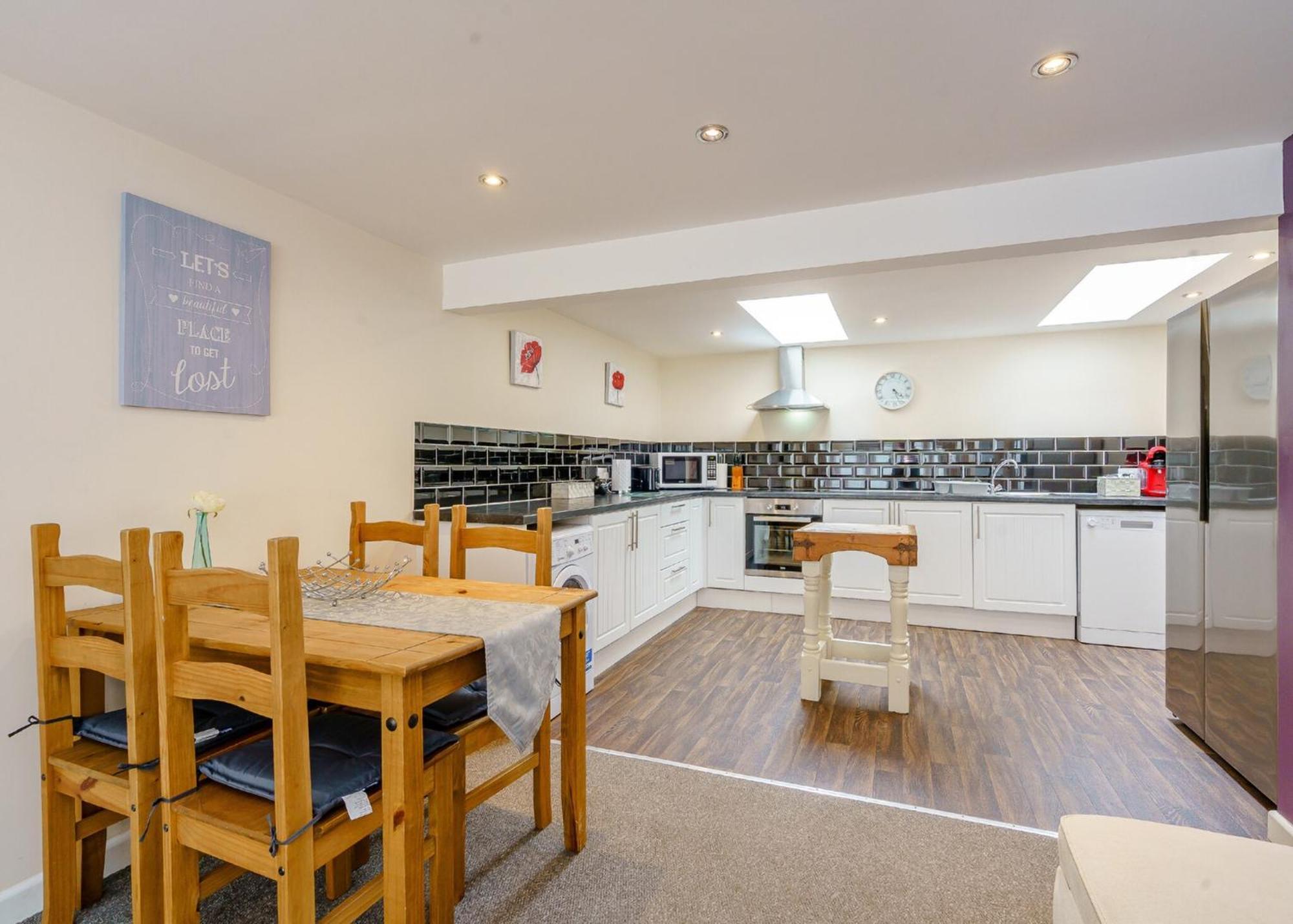 Calthwaite Hall Lodges Room photo