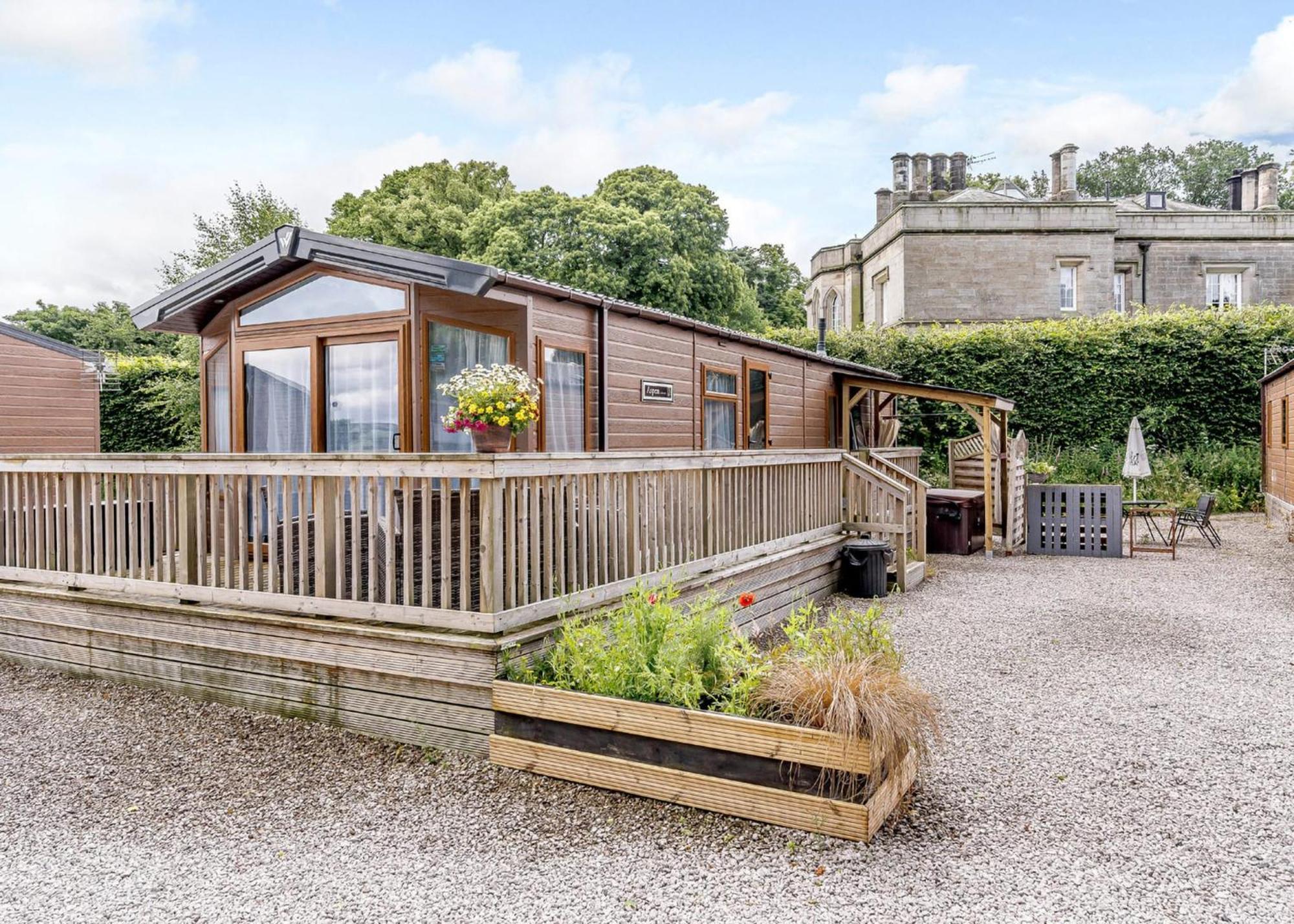 Calthwaite Hall Lodges Exterior photo
